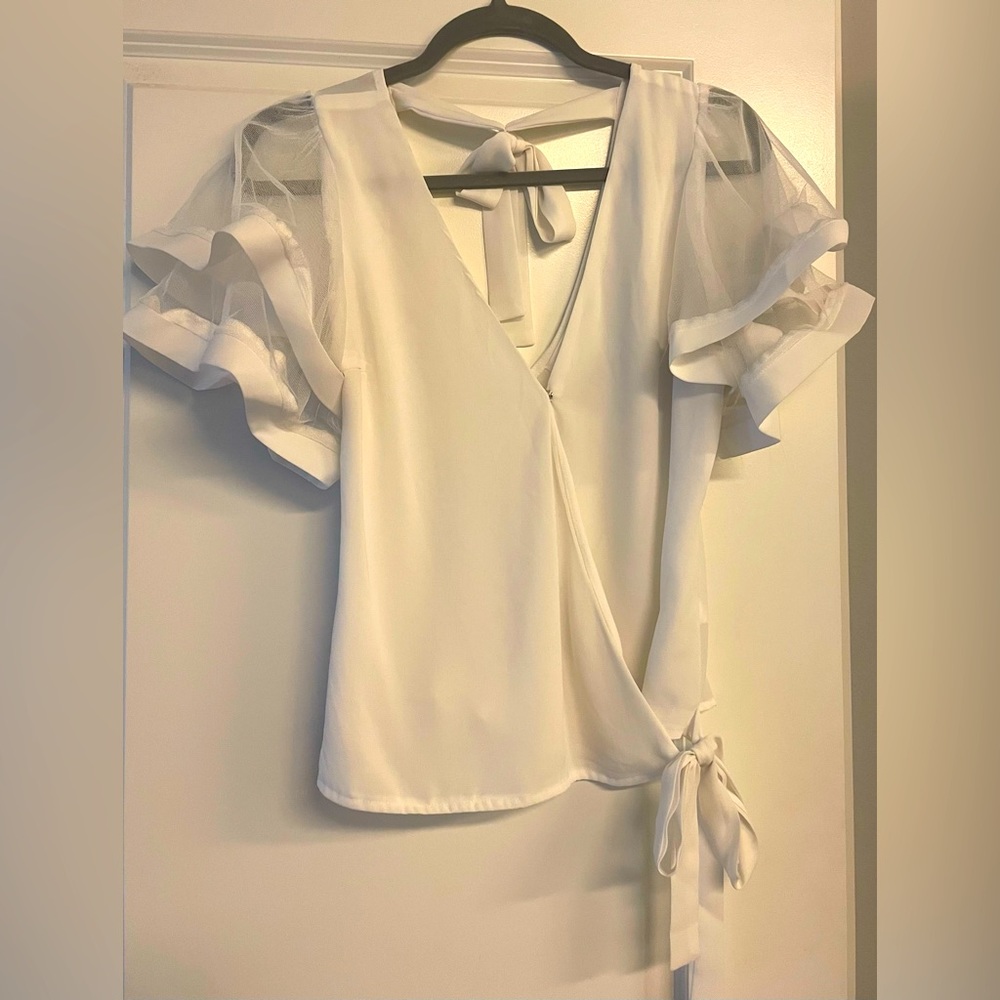 White wrap top! Sheer sleeves
